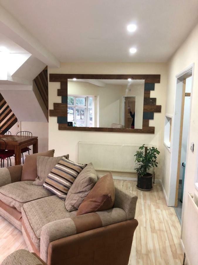 Treetops Flat2 Hall Green B28 Birmingham Extérieur photo
